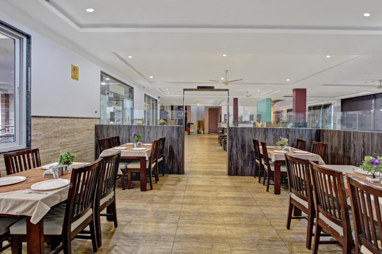 Oyo 48704 Rashi Farms Hotel Hubli Exterior photo
